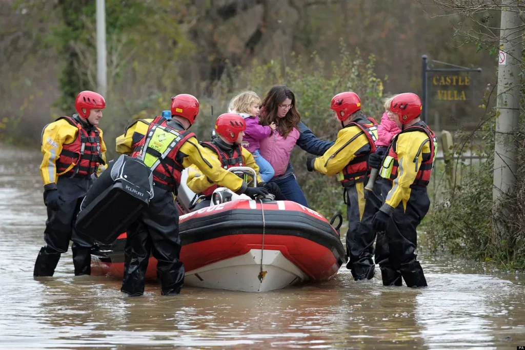 UK-FLOODING